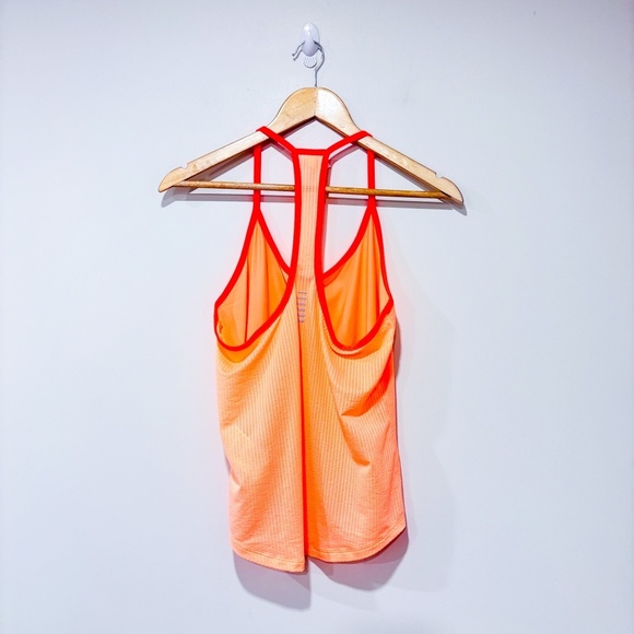 UNDER ARMOUR Orange sports tank top - Picture 2 of 6